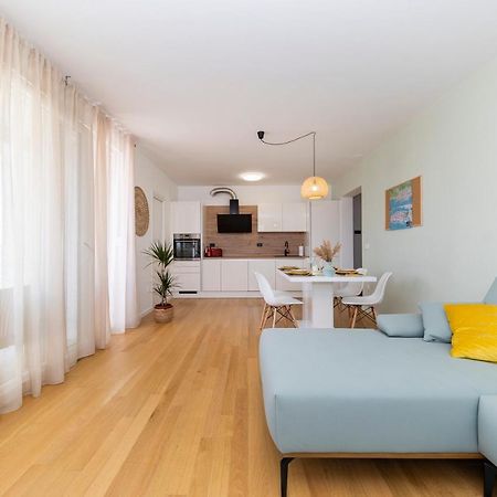 Deluxe Apartment Zara Екстериор снимка